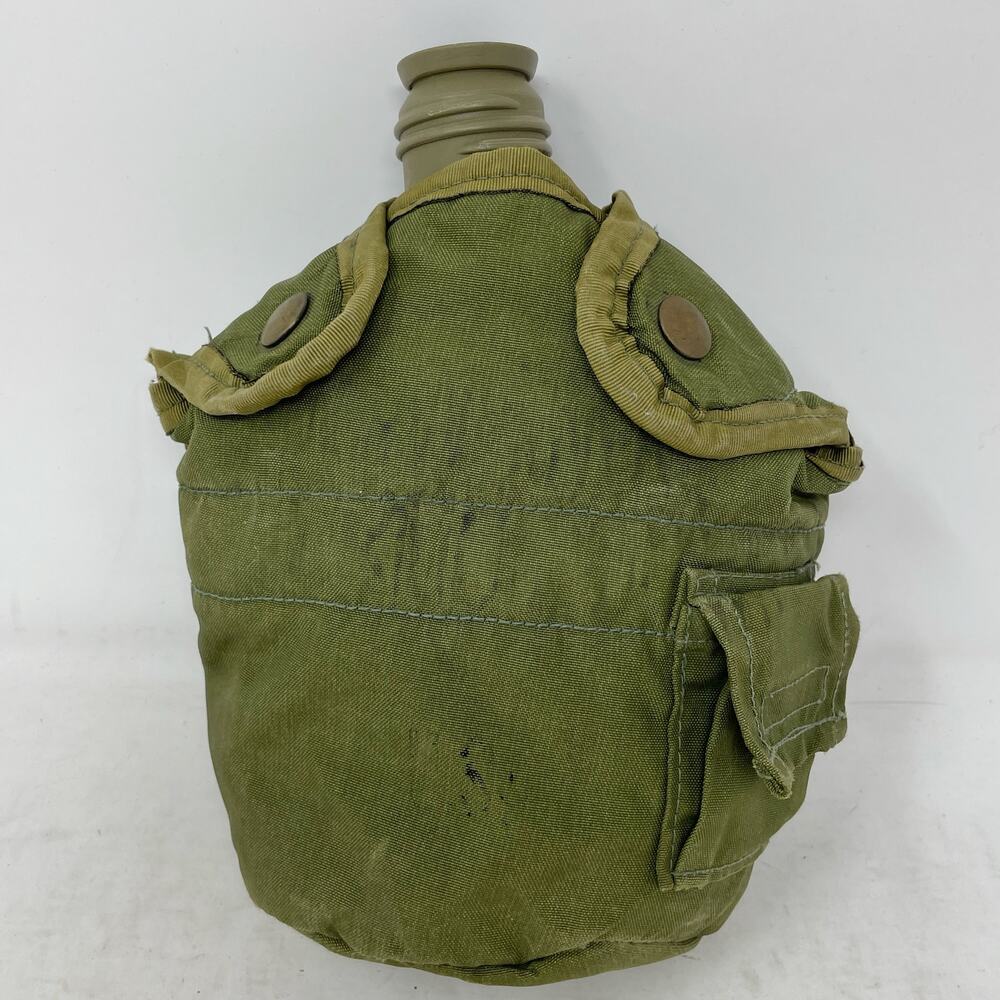 Vintage US Military Olive Drab Canteen Cover Plastic Canteen No Lid